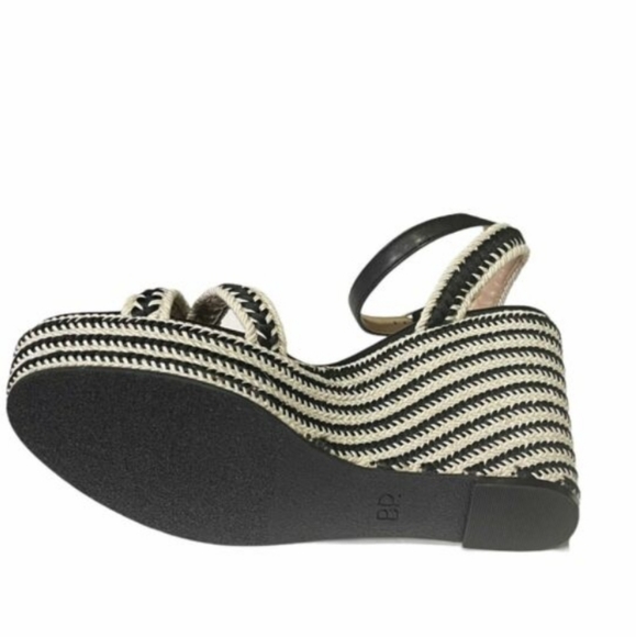 BP. Gabby Woven Wedge Sandal - Black - Picture 4 of 8